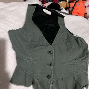 vest size medium